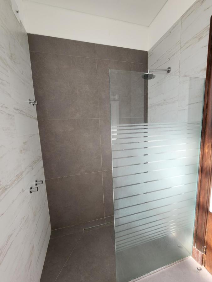 Habitaciones En Suite Balcarce บัวโนสไอเรส ภายนอก รูปภาพ